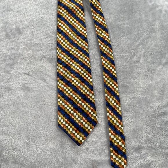 Jhane Barnes Mens Neck Tie 100% Silk Made in Japan Navy Gold Geometric Stripe - Picture 6 of 13